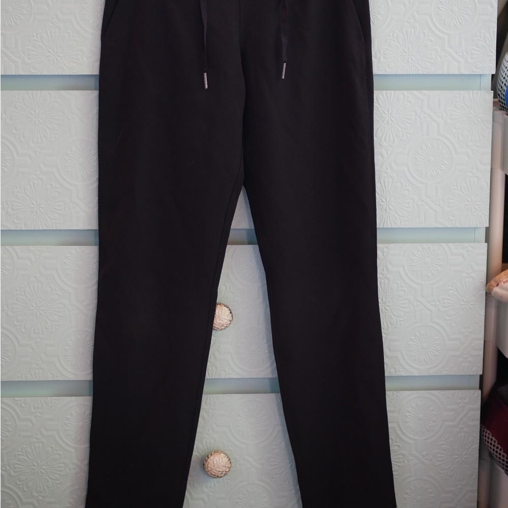 Lululemon Woven On the Fly Pants